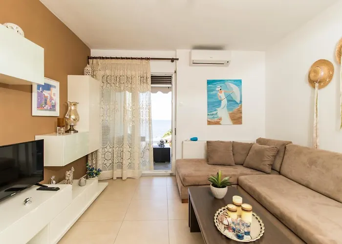 Thalassa Luxury Дом отдыха