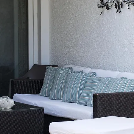 Thalassa Luxury *